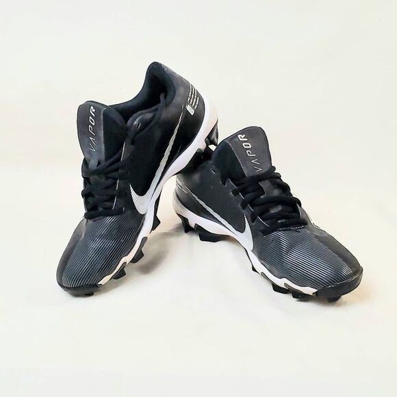 Nike Vapor Ultrafly 3 Baseball Cleats Black and White Size 4Y - Picture 1 of 10